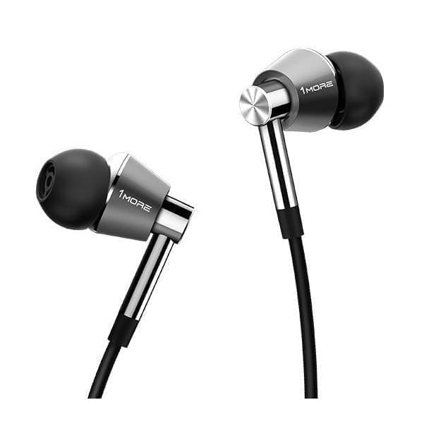 1More Triple Driver Earphones with Microphone