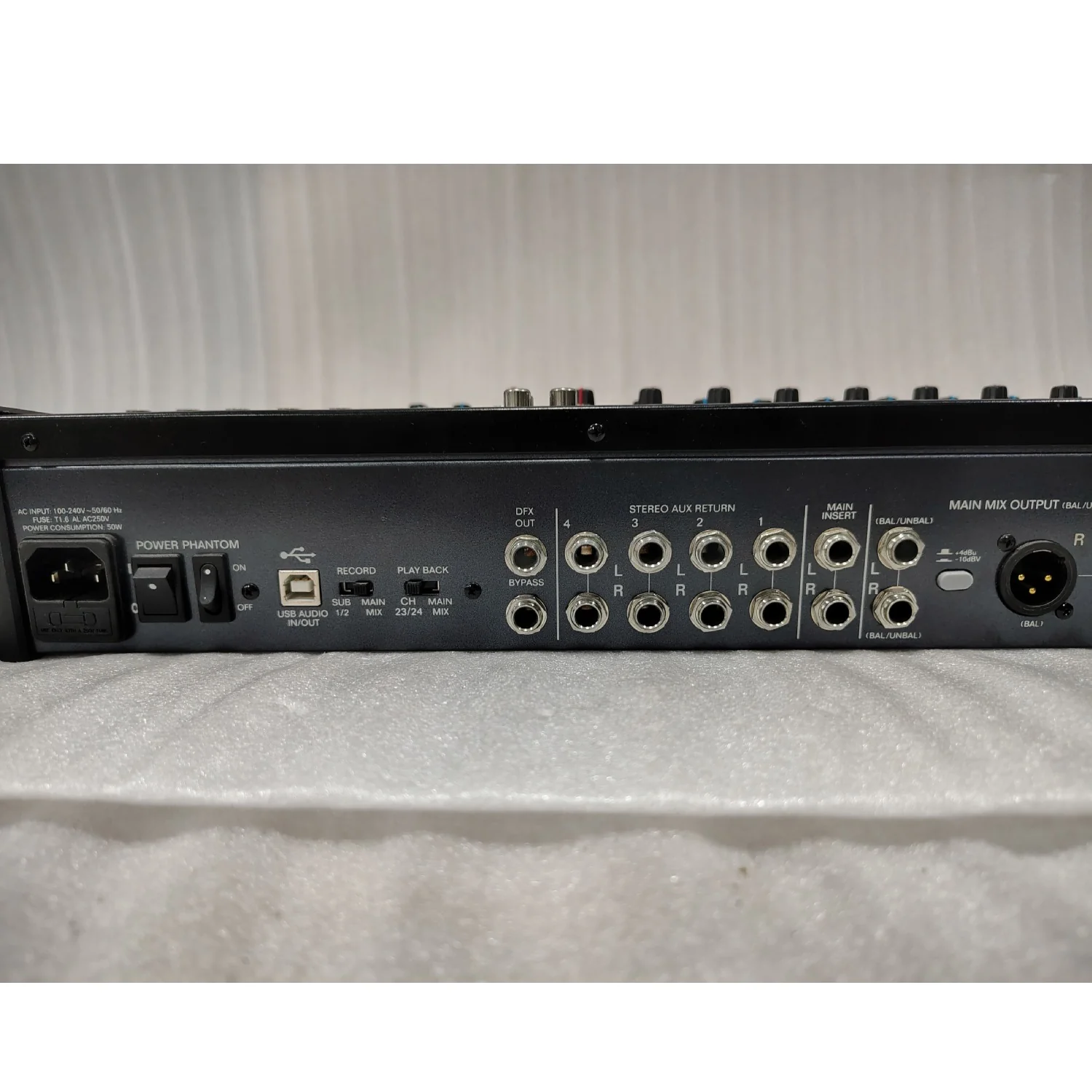 Alto Live 2404 Professional 24-Channel/4-Bus Mixer - Open Box - Image 18