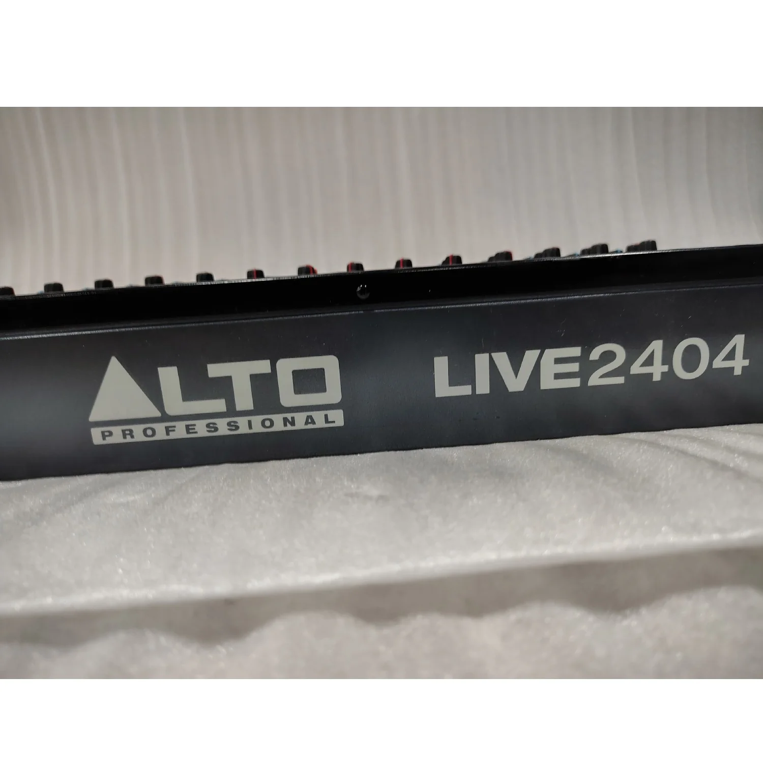 Alto Live 2404 Professional 24-Channel/4-Bus Mixer - Open Box - Image 19