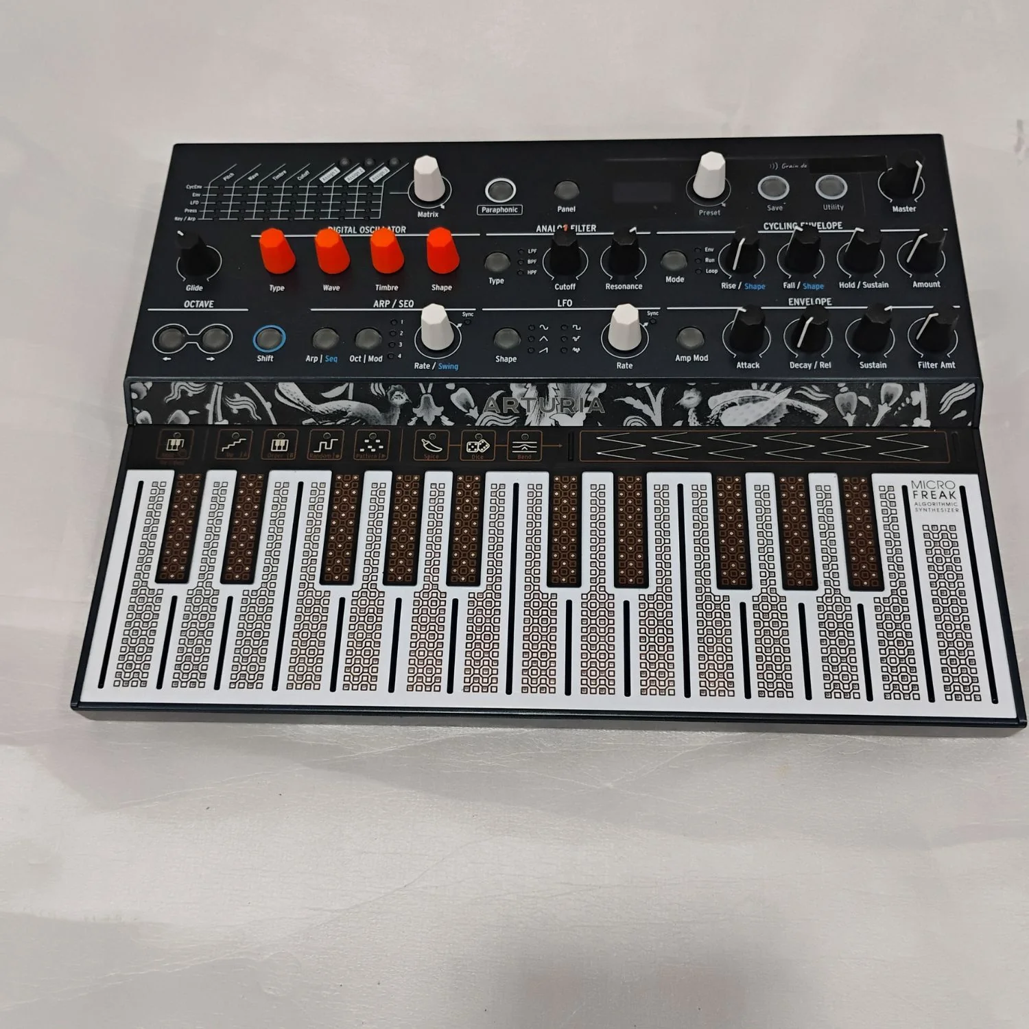 Arturia MicroFreak 25-Key Experimental Hybrid Synthesizer - Open Box - Image 4