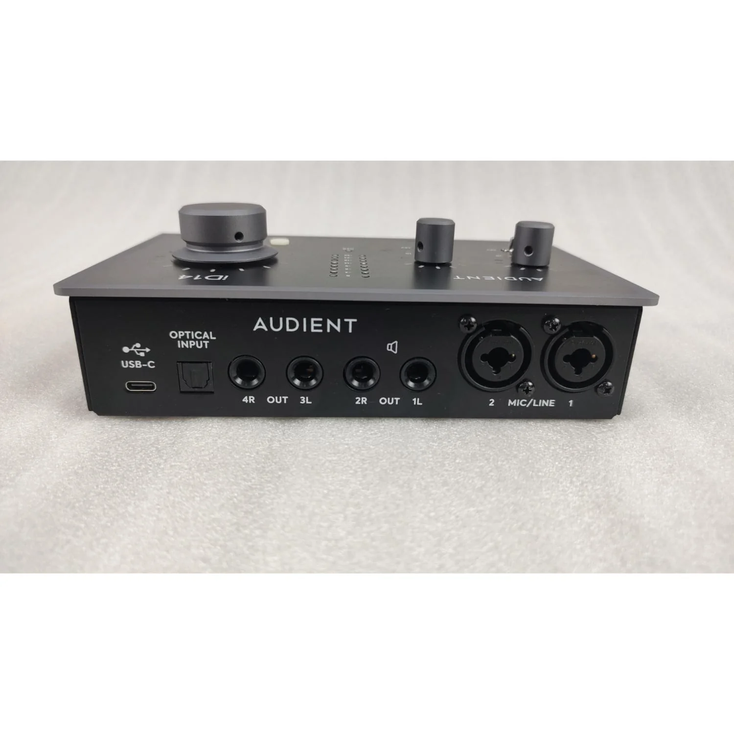 Audient ID14 MKII 10 In- 6 Out High Performance Audio Interface with Software Bundle - Open Box - Image 7