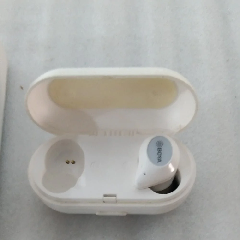 Boya BY-AP1 Bluetooth True Wireless Stereo Earbuds - Open Box B Stock - Image 3