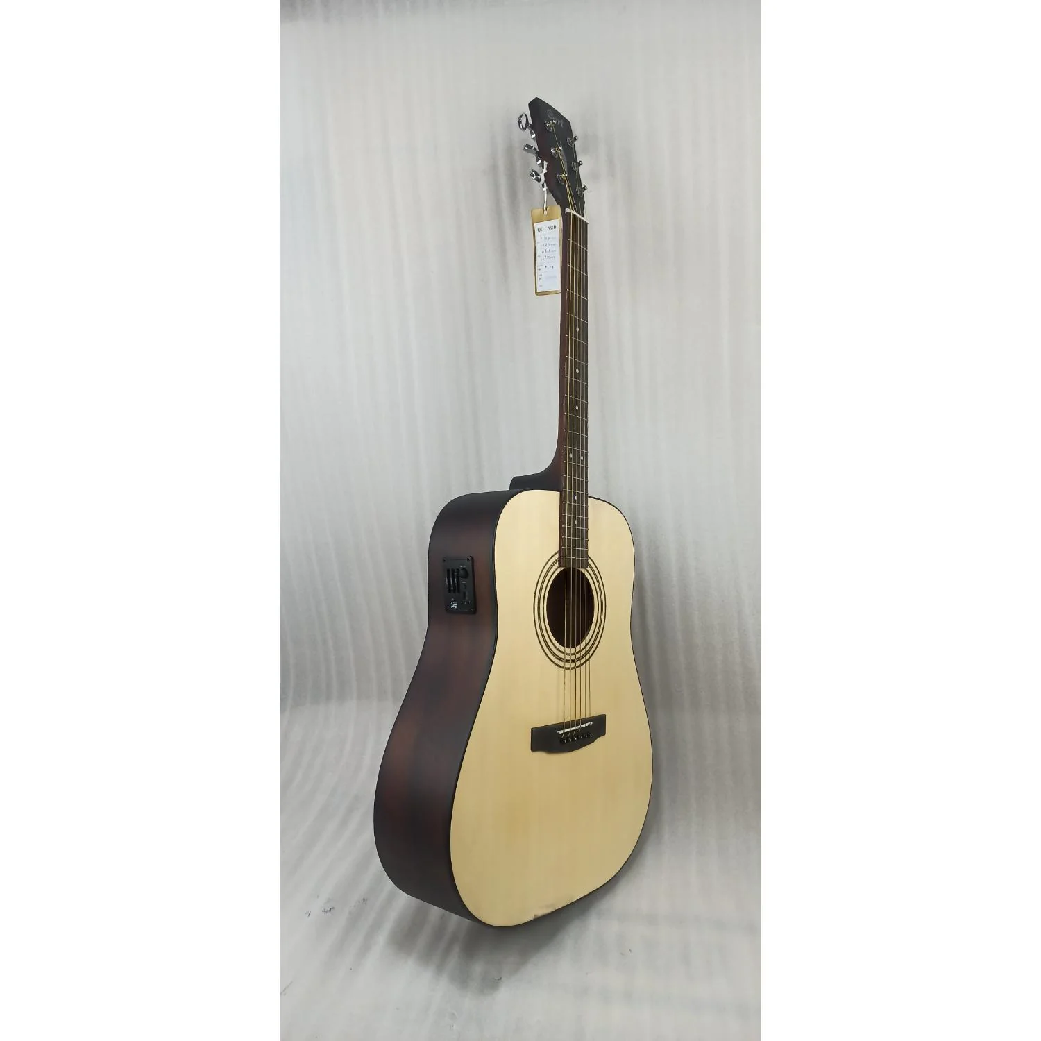 Cort AD810E Dreadnought Electro Acoustic Guitar - Open Box B Stock - Image 4