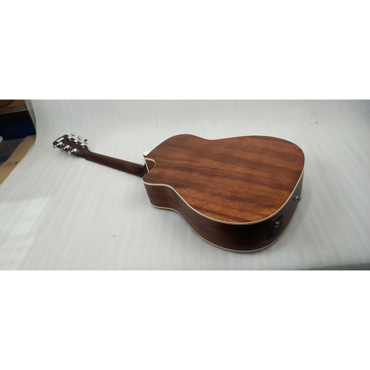 Cort AF500CE Standard Series Cutaway 6 String Electro Acoustic Guitar - Open Box - Image 5