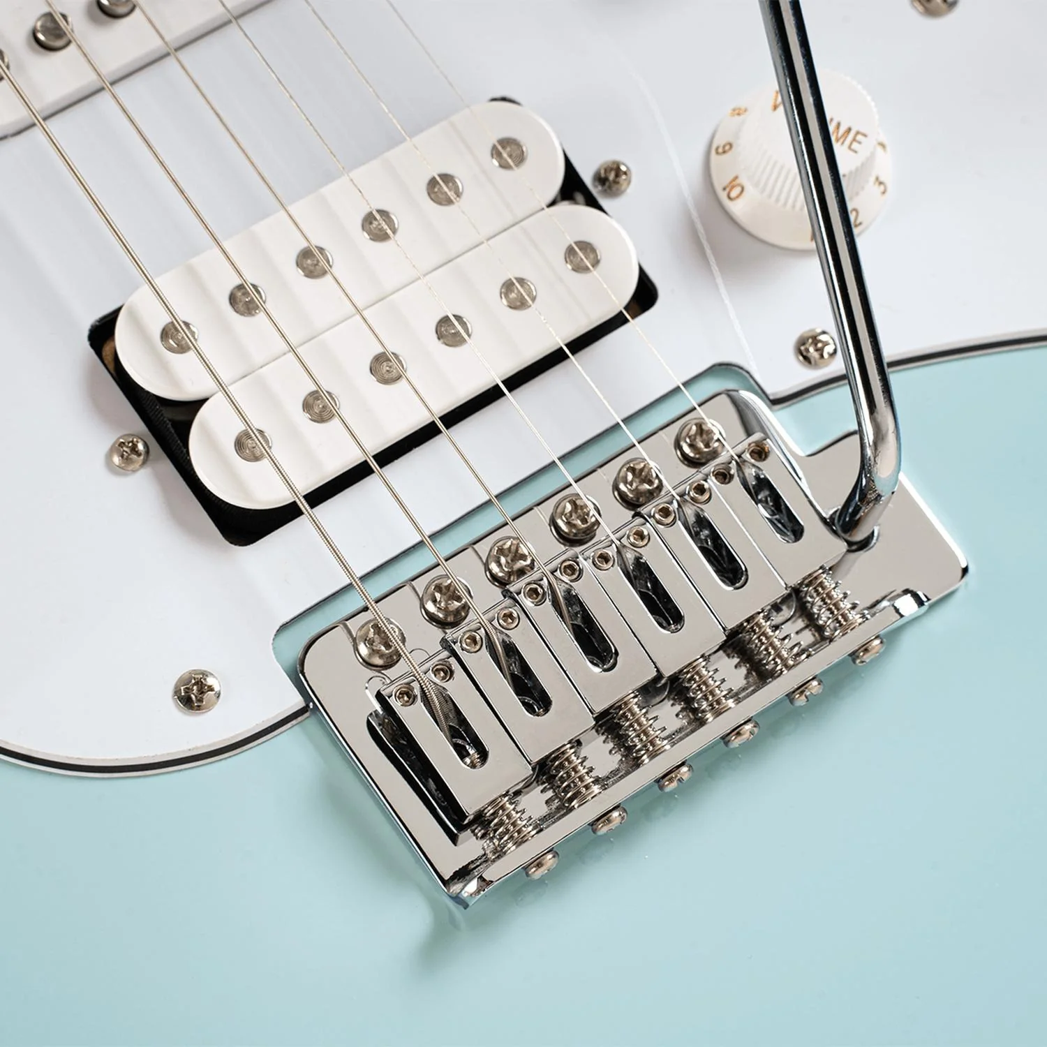 Cort G200 6 String Electric Guitar - Image 15