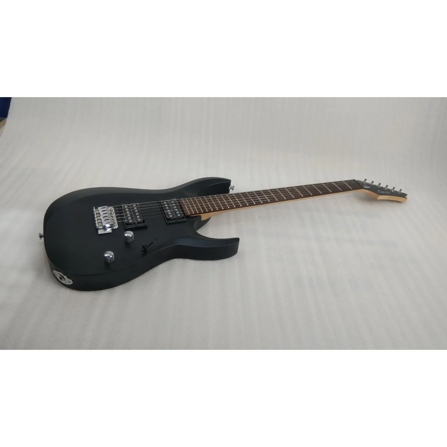 Cort X100 6-String Electric Guitar - Open Box - Image 4