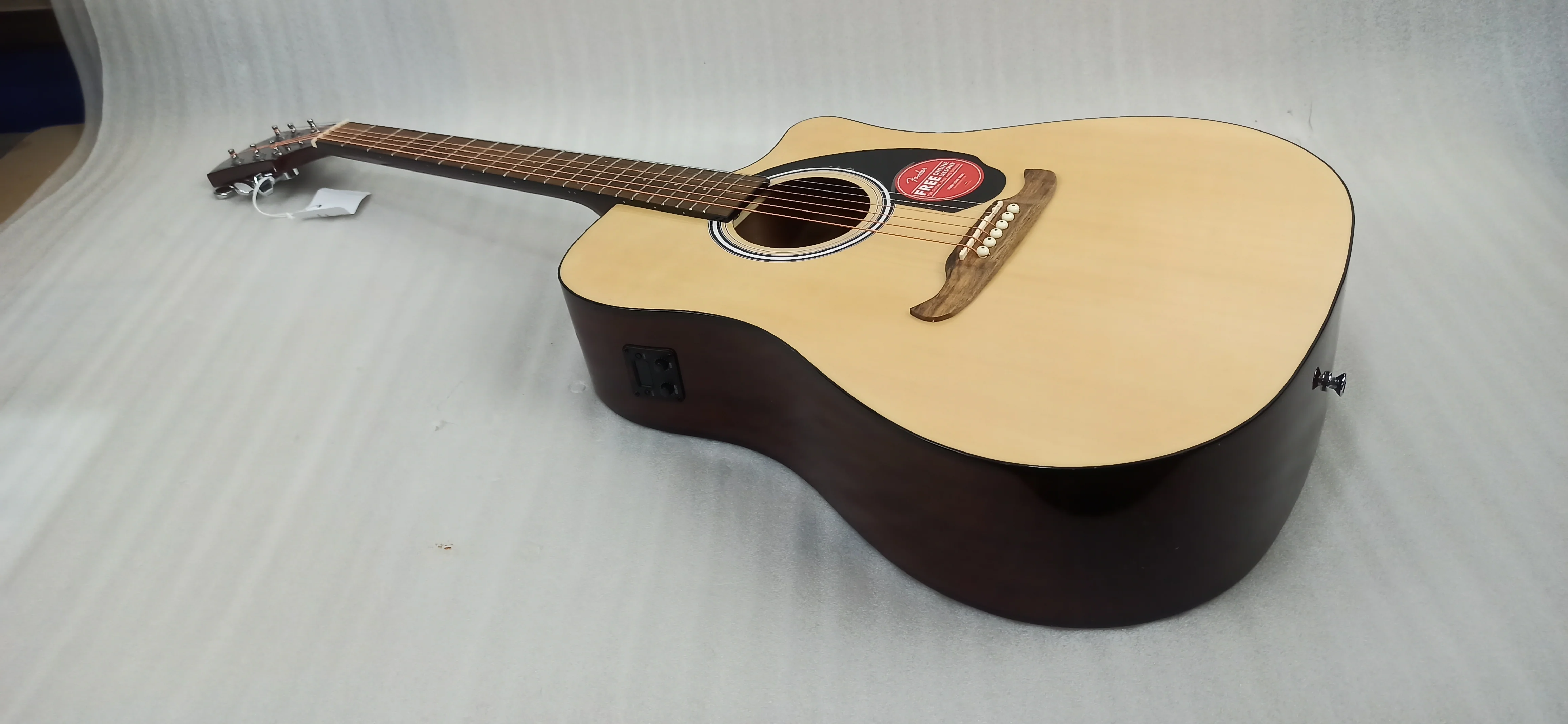 Fender FA-125CE Dreadnought Cutaway Electro Acoustic Guitar - Open Box - Image 28