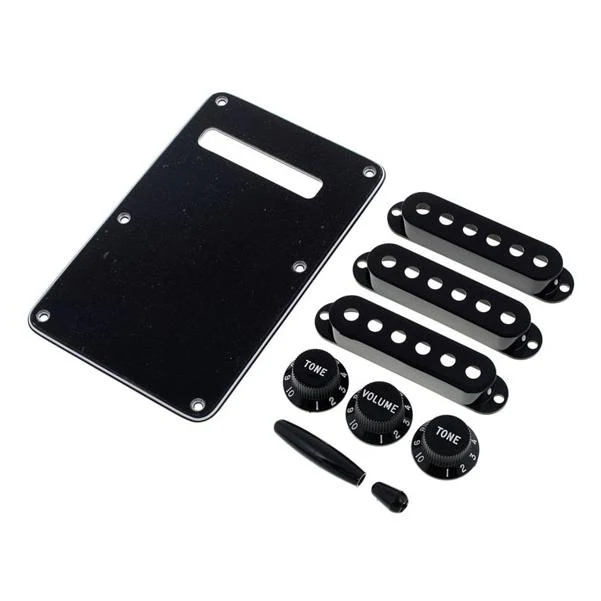 Fender Stratocaster Accessory Kit Black