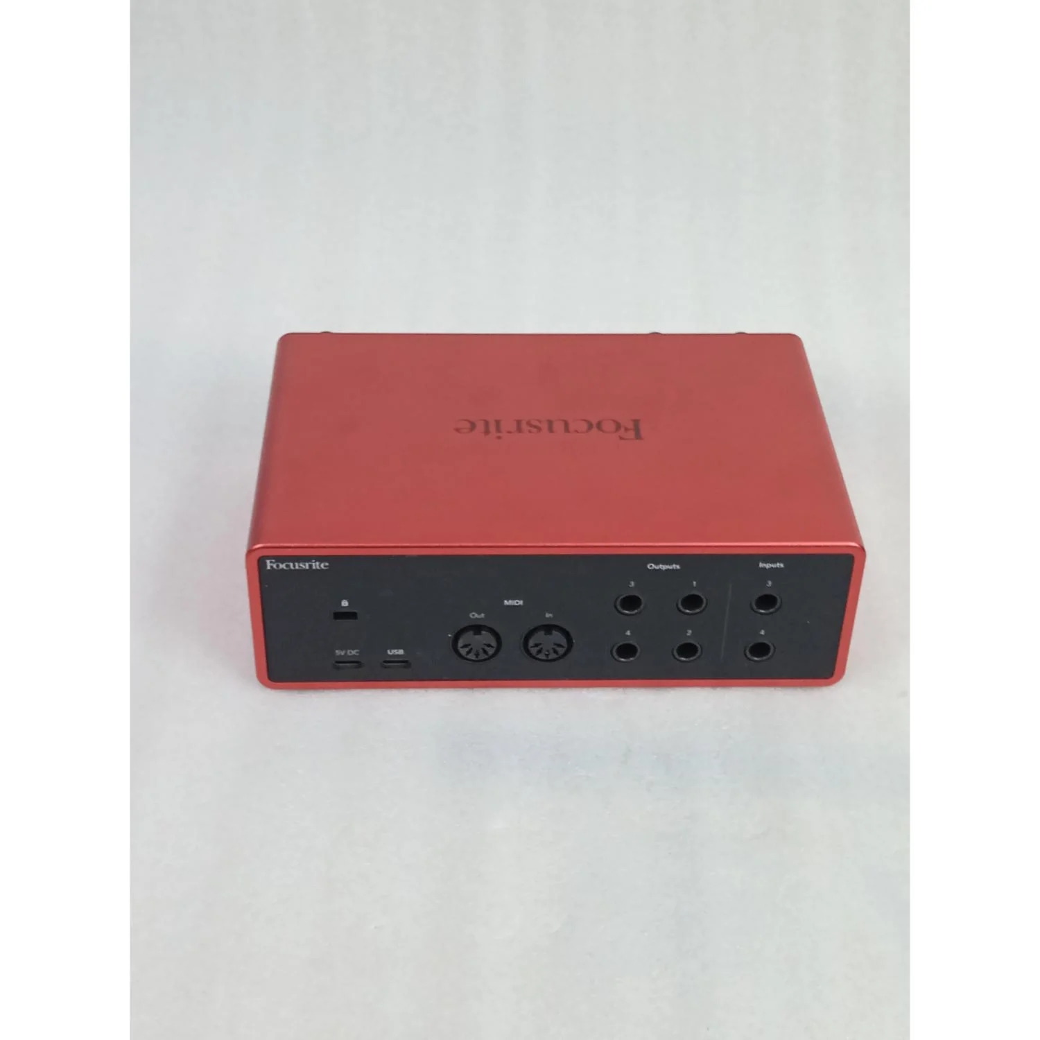 Focusrite Scarlett 4i4 4th Gen Audio Interface - Open Box - Image 3