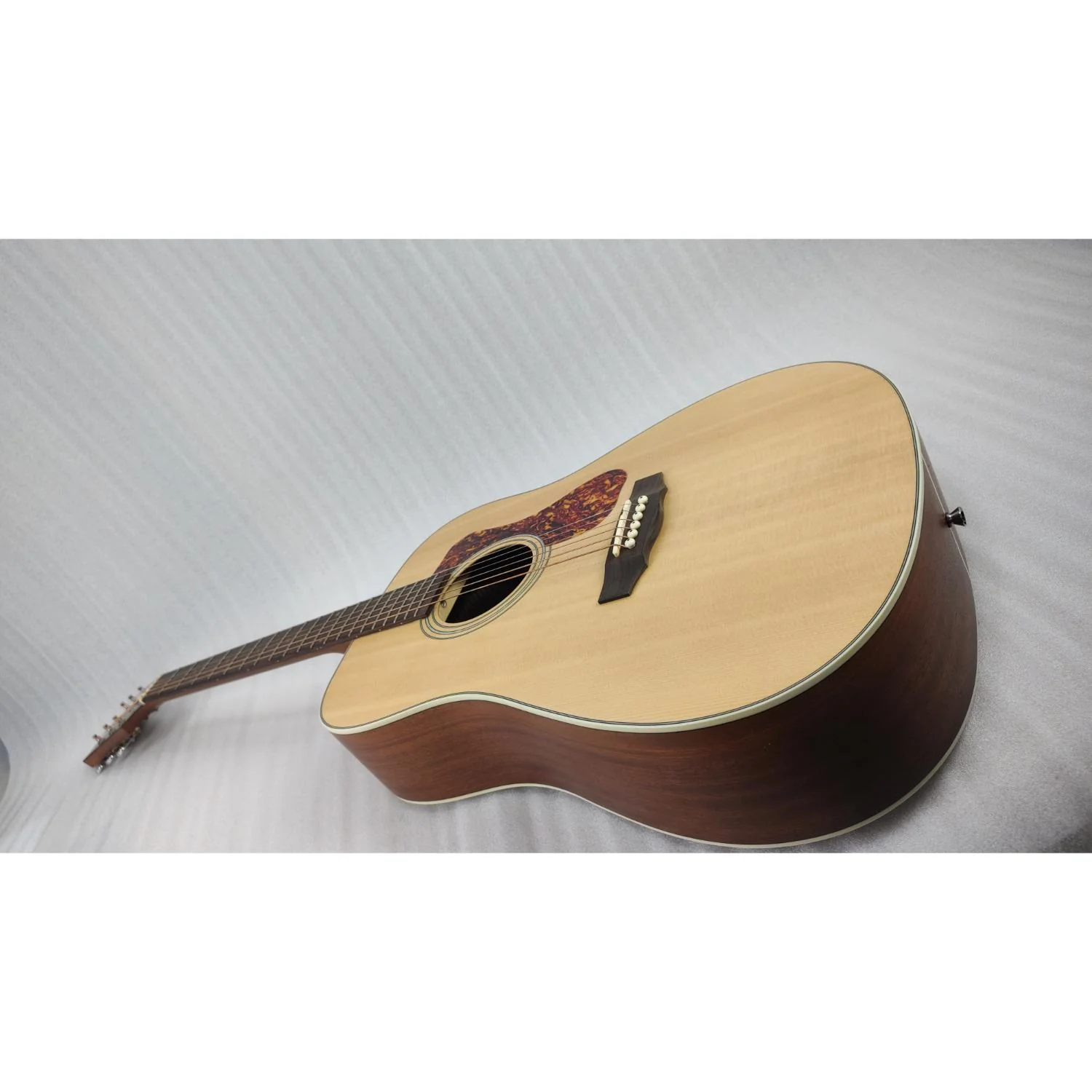 Guild D-240E Westerly Collection Electro Acoustic Guitars - Natural  - Open Box - Image 8