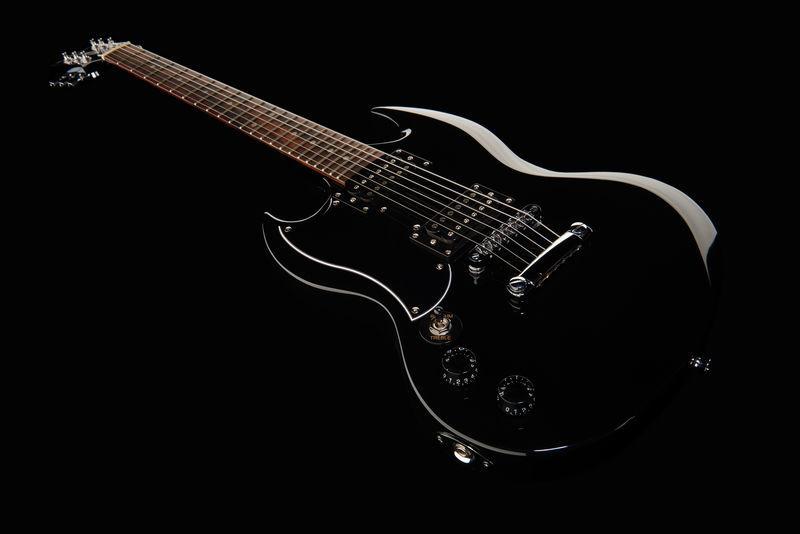 Harley Benton DC-200LH BK Student Ser Bundle - Image 5
