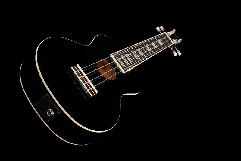 Harley Benton UK-L100E BK Soprano Ukulele - Image 10