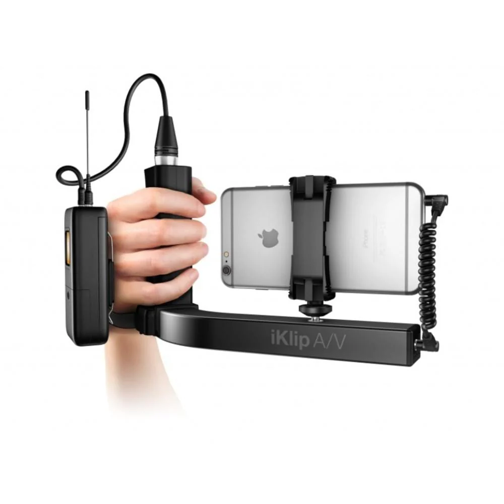 IK Multimedia iKlip A/V Smartphone Grip with Integrated Mic Preamp - Image 2