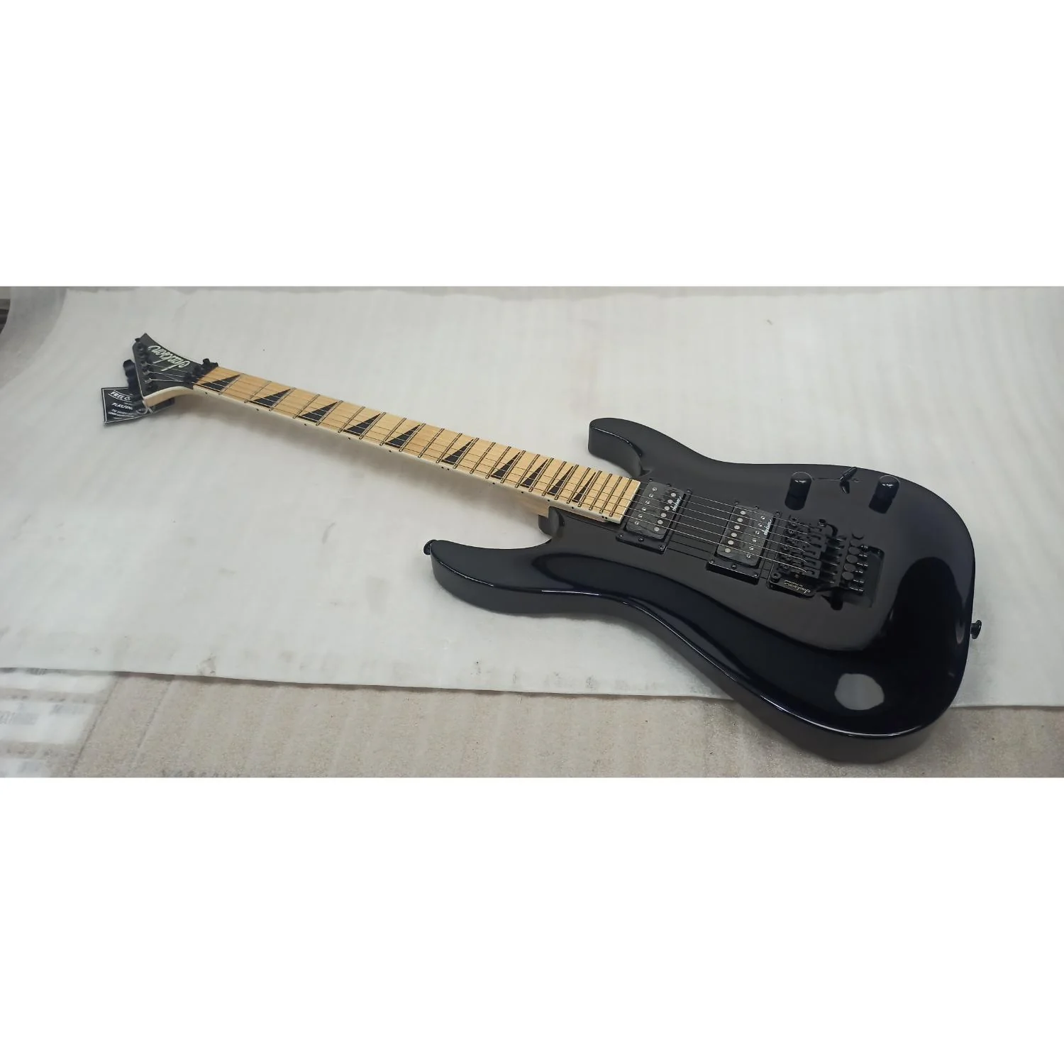 Jackson JS32 DKAM Dinky Arch Top Electric Guitar - Gloss Black - Open Box - Image 4