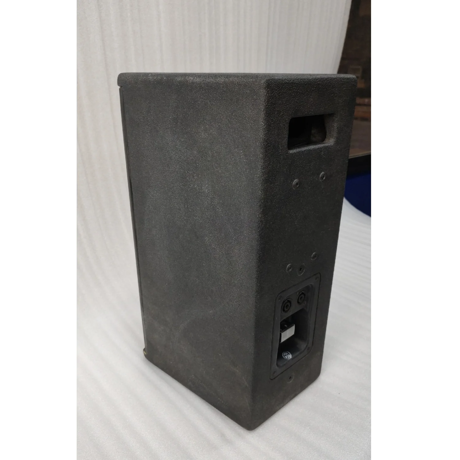 JBL AC18/95 8inch 2-way Passive Compact PA Speaker - Open Box - Image 4