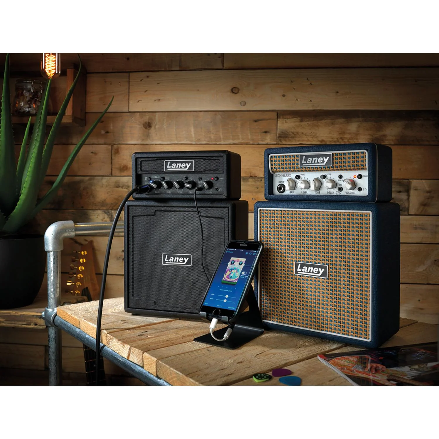Laney MINISTACK-IRON Battery Powered Guitar Amplifier - Image 6
