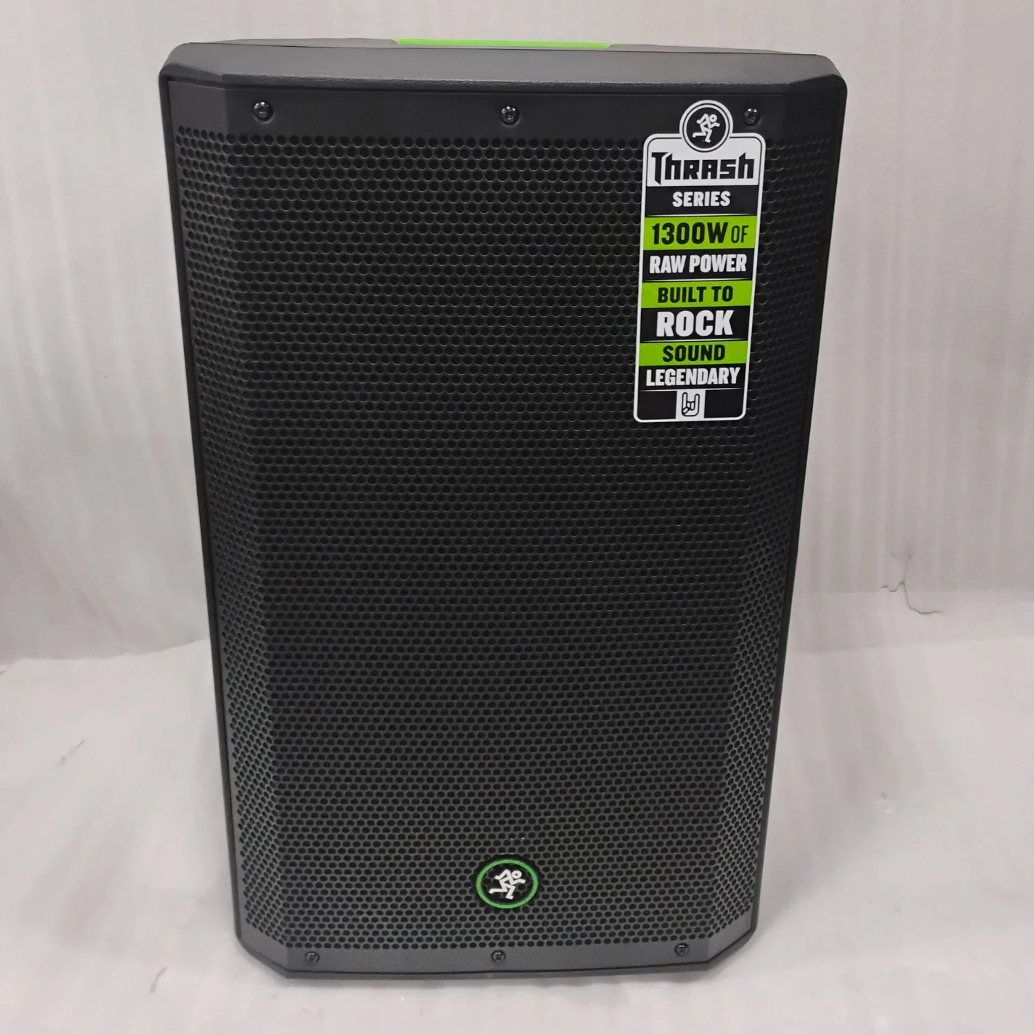 Mackie Thrash 215 15” 1300W Powered Loudspeaker - Open Box - Image 2