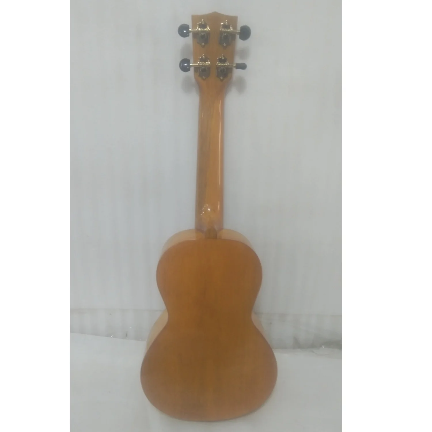 Mahalo Hano Series Concert Ukulele - Open Box B Stock - Image 4