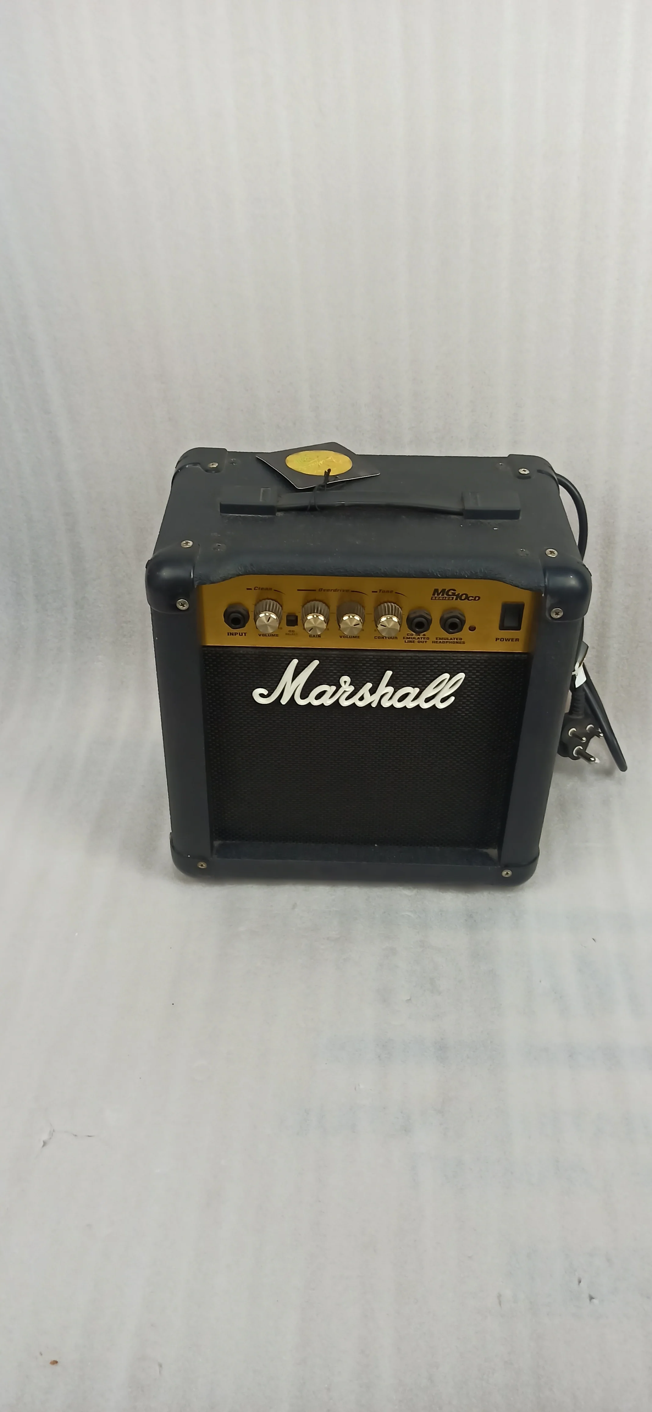 Marshall MG-15G Gold Series 15-Watts Combo Guitar Amplifier - Open Box