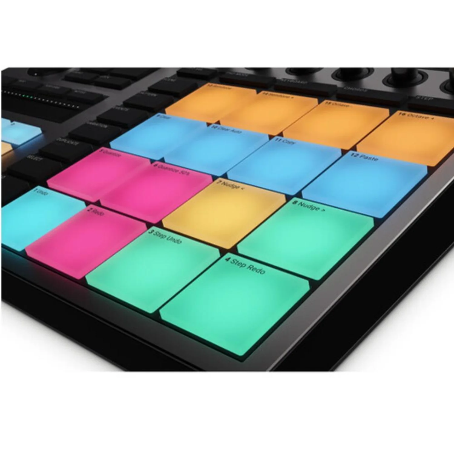 Native Instrument Maschine+ Standalone Production MIDI Controller - Image 4