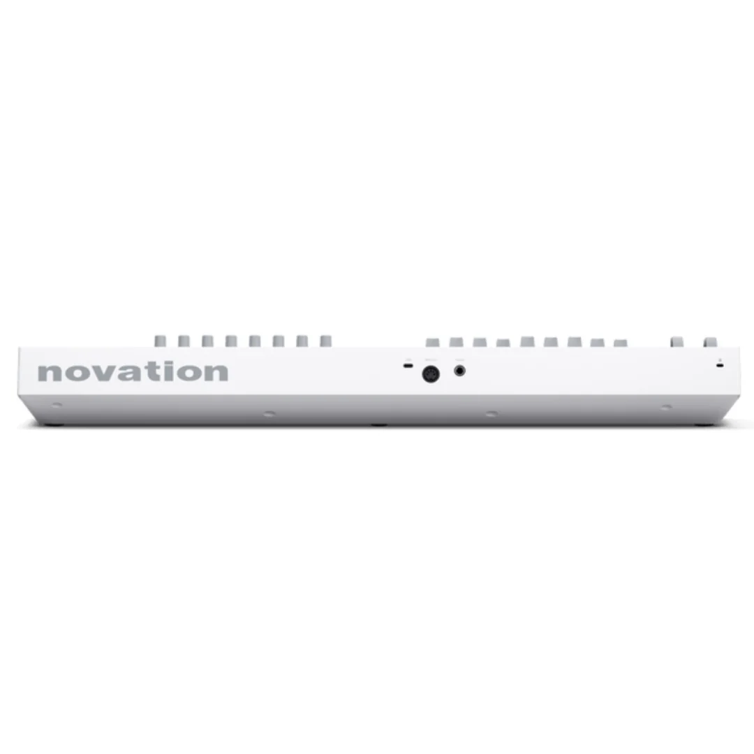 Novation Launchkey 49 MK4 Midi Keybord - Image 6
