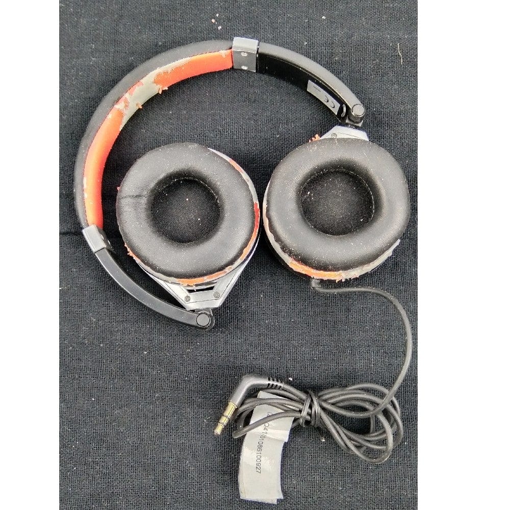 Numark HF150 Collapsible DJ Headphones - Open Box B Stock - Image 3