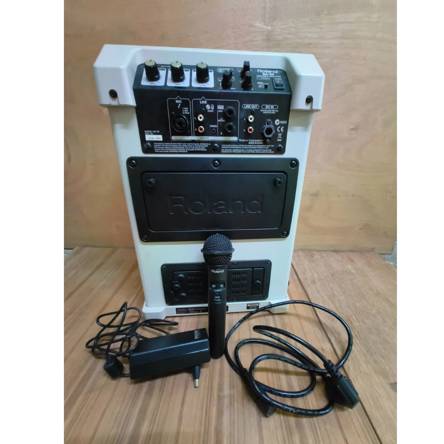 Roland BA55 Battery Powered Portable Amplifier - Open Box B Stock - Image 3