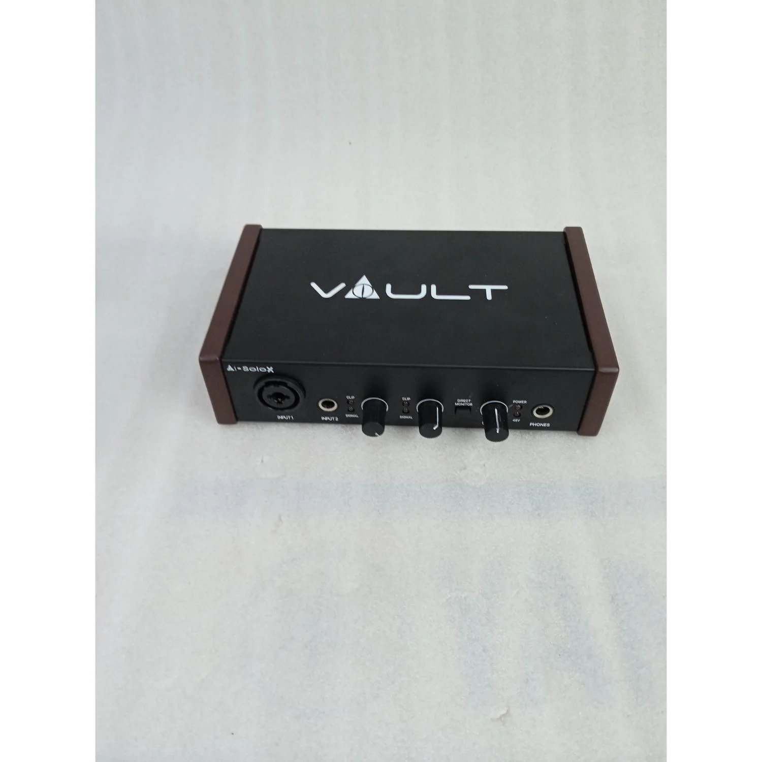Vault Ai-Solo 2-Channel Audio Interface with Bitwig 8-Track Bundle - Open Box B Stock - Image 2