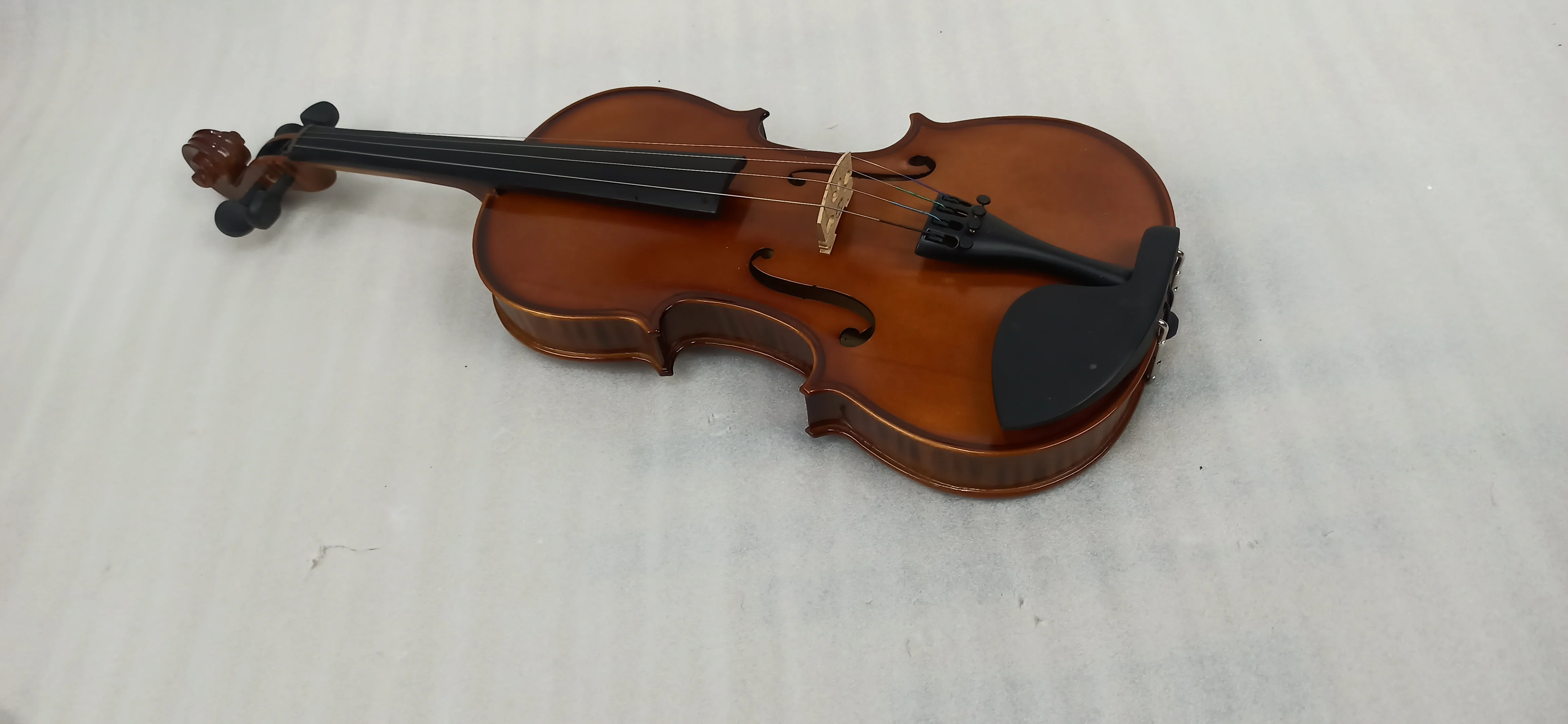 Vault Artisan Solid Body 4/4 Violin with Bow, Rosin & Case (Outfit) - Open Box - Image 4