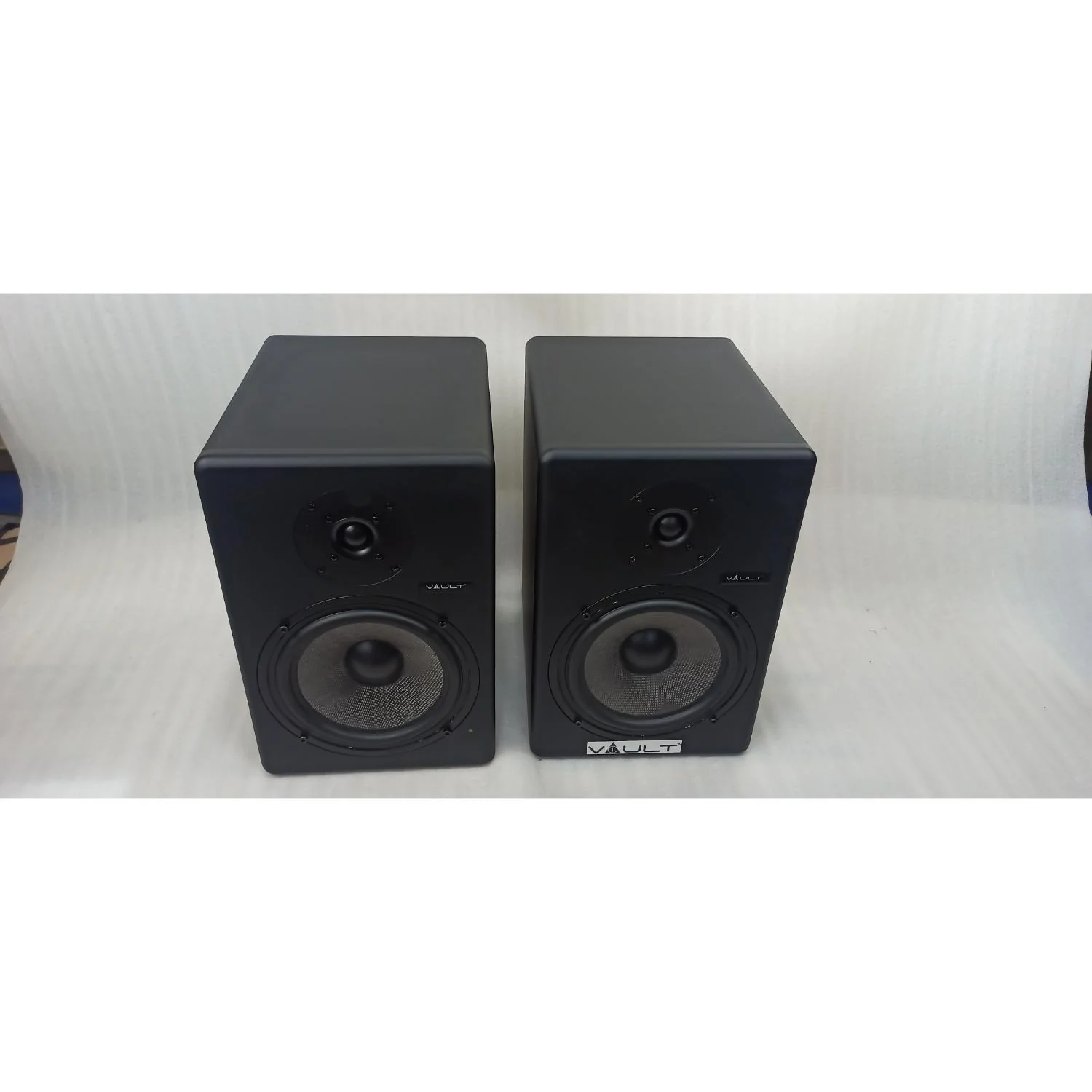 Vault C8 8-Inch Powered Studio Monitors - Pair - Open Box - Image 20