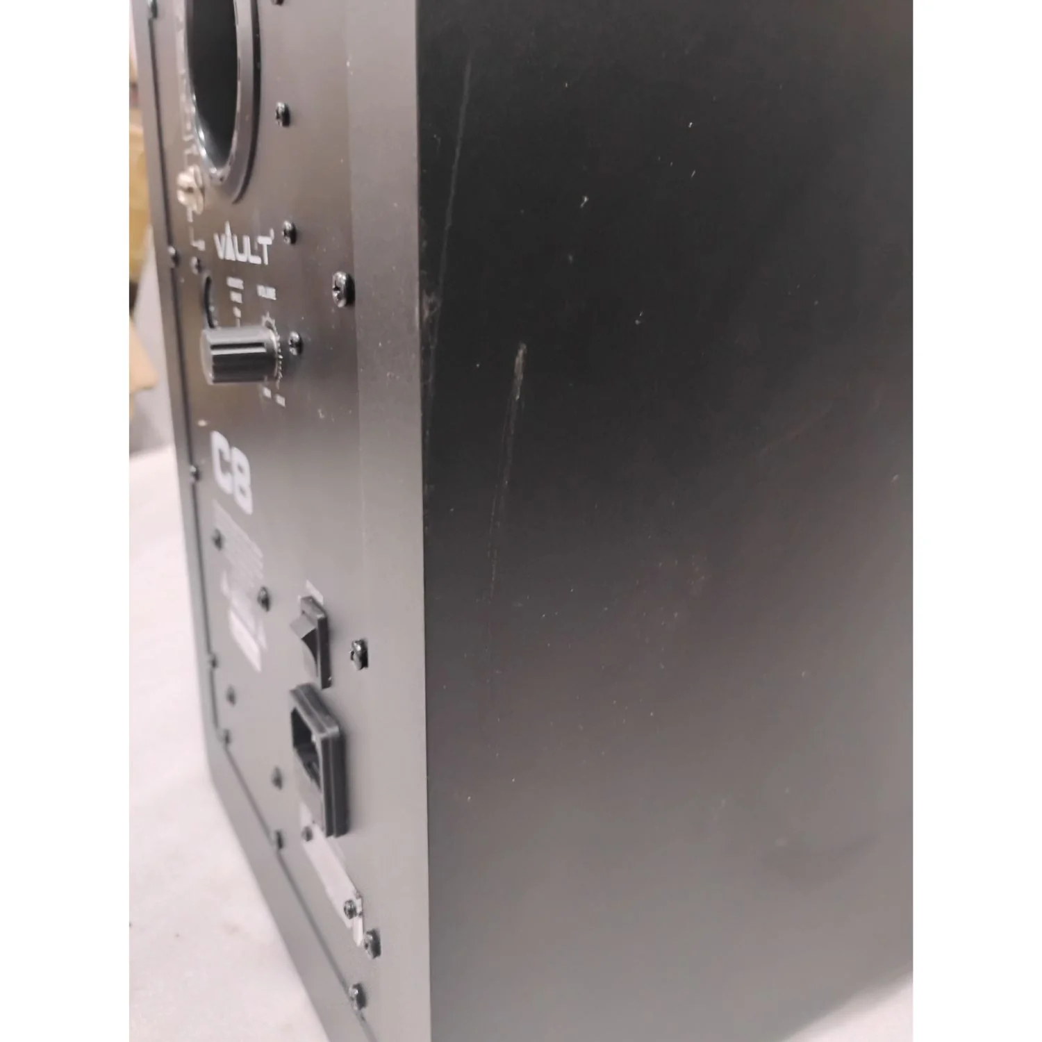 Vault C8 8-Inch Powered Studio Monitors - Pair - Open Box - Image 49