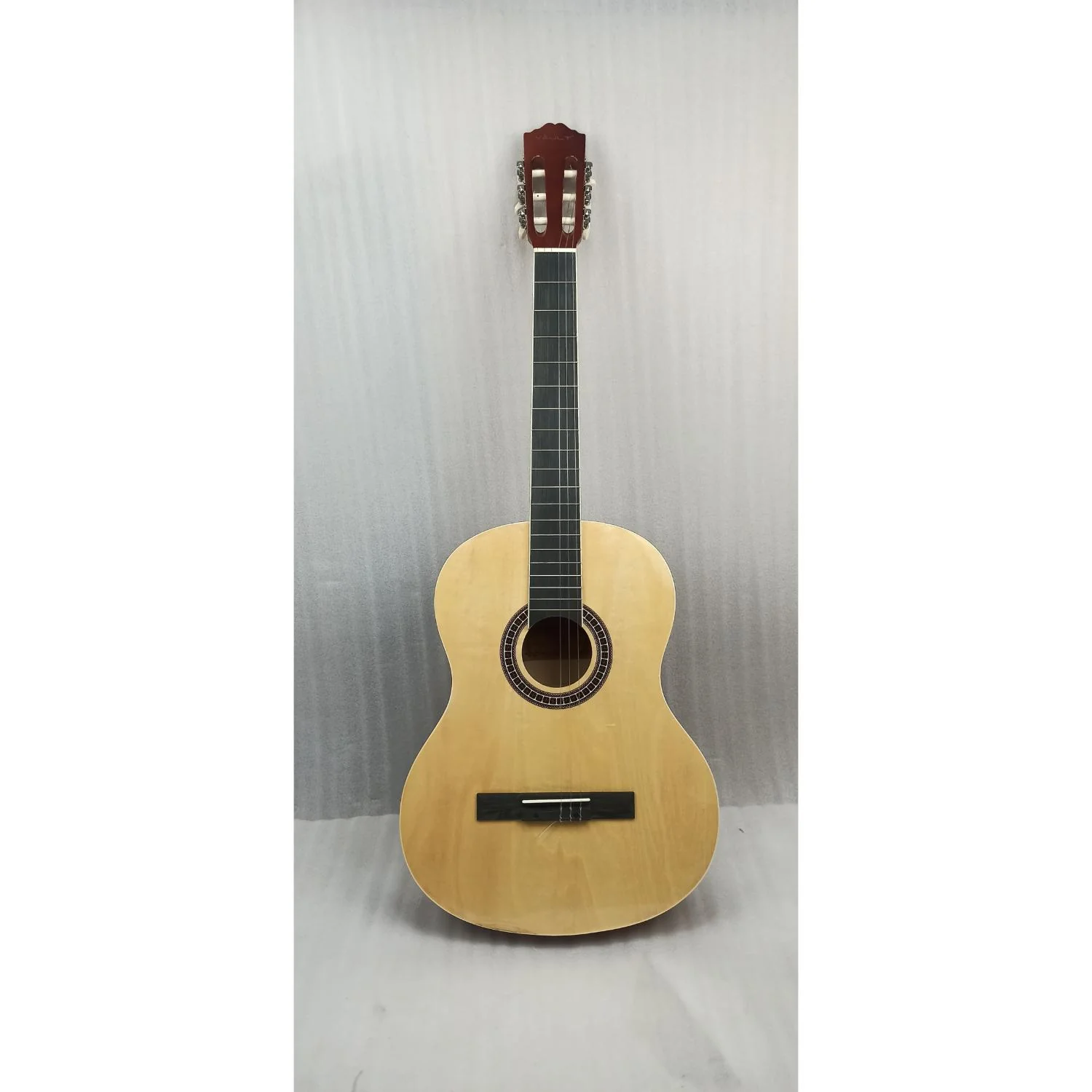 Vault CL-20 4/4 size Classical Guitar - Natural Gloss - Open Box B Stock