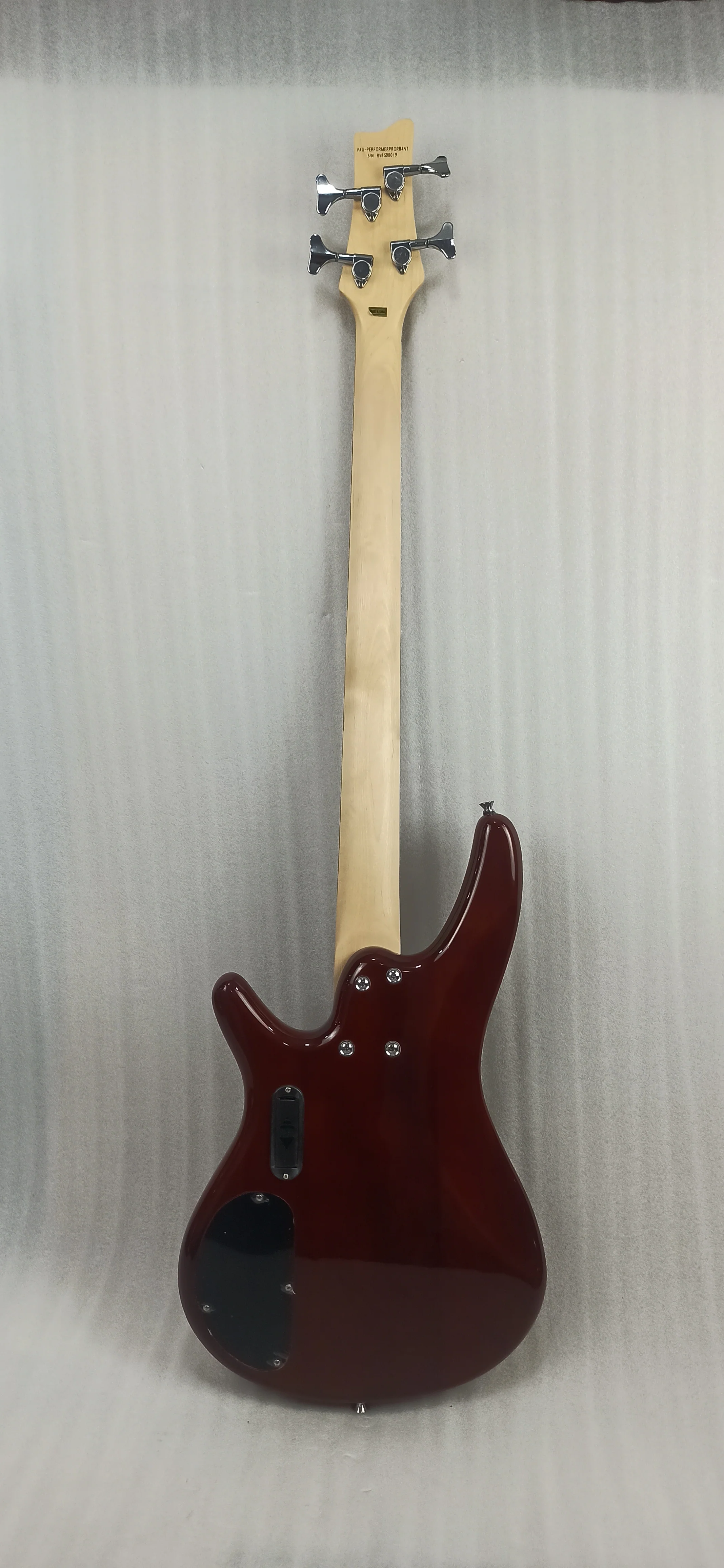 Vault Performer Pro RB4 Four String Electric Bass Guitar with Gigbag - High Gloss Solid Mahogany - Open Box - Image 2