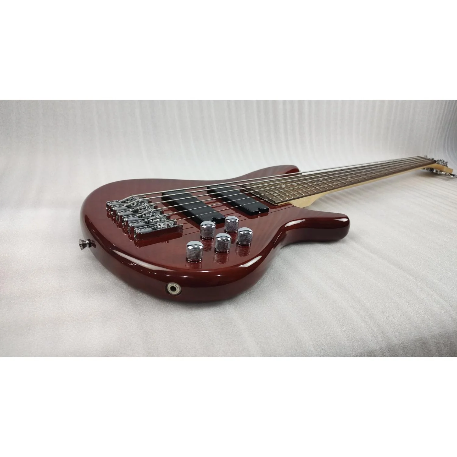 Vault Performer Pro RB6 Six String Electric Bass Guitar - High Gloss Solid Mahogany - Open Box - Image 8