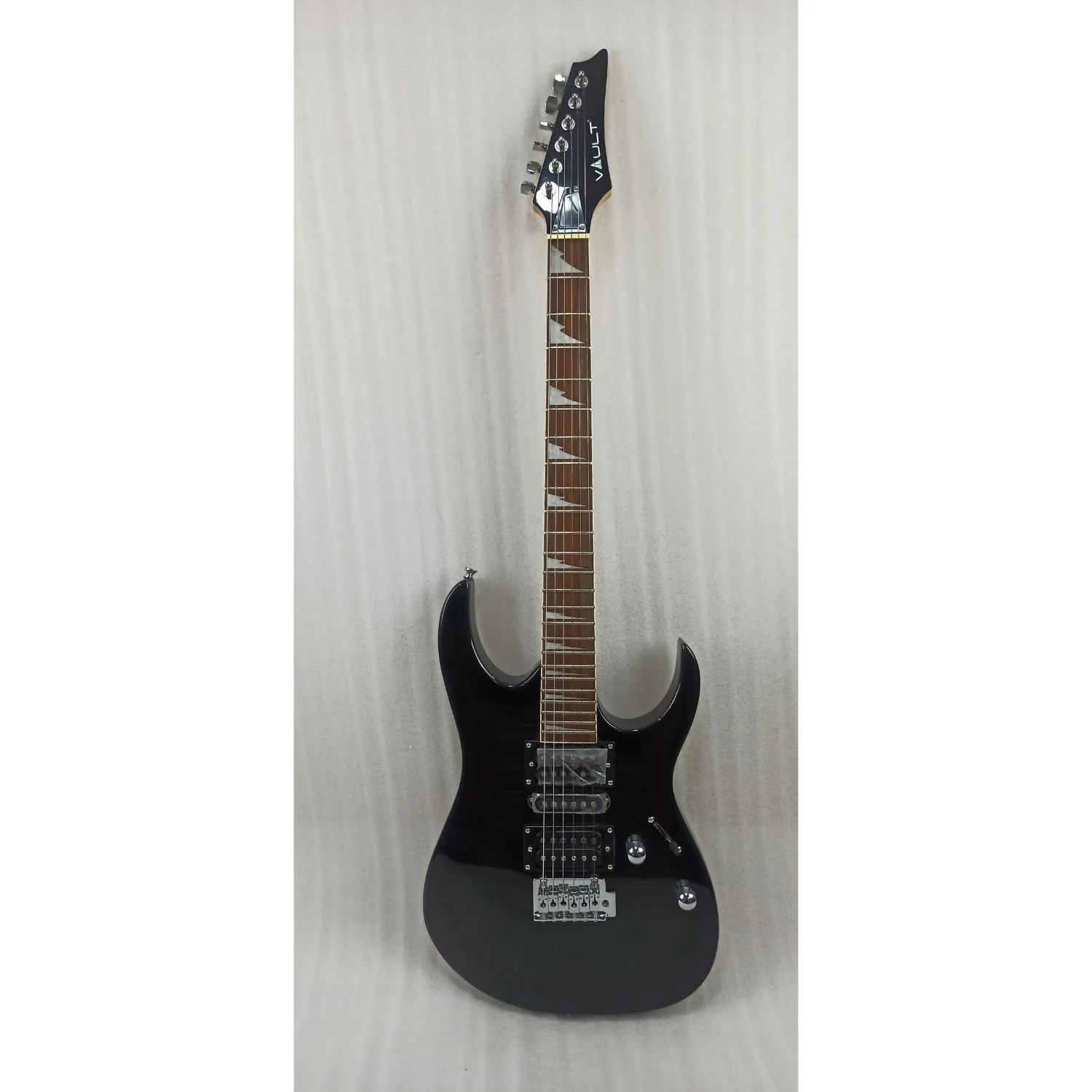 Vault RG1 Soloist Premium Electric Guitar - Open Box