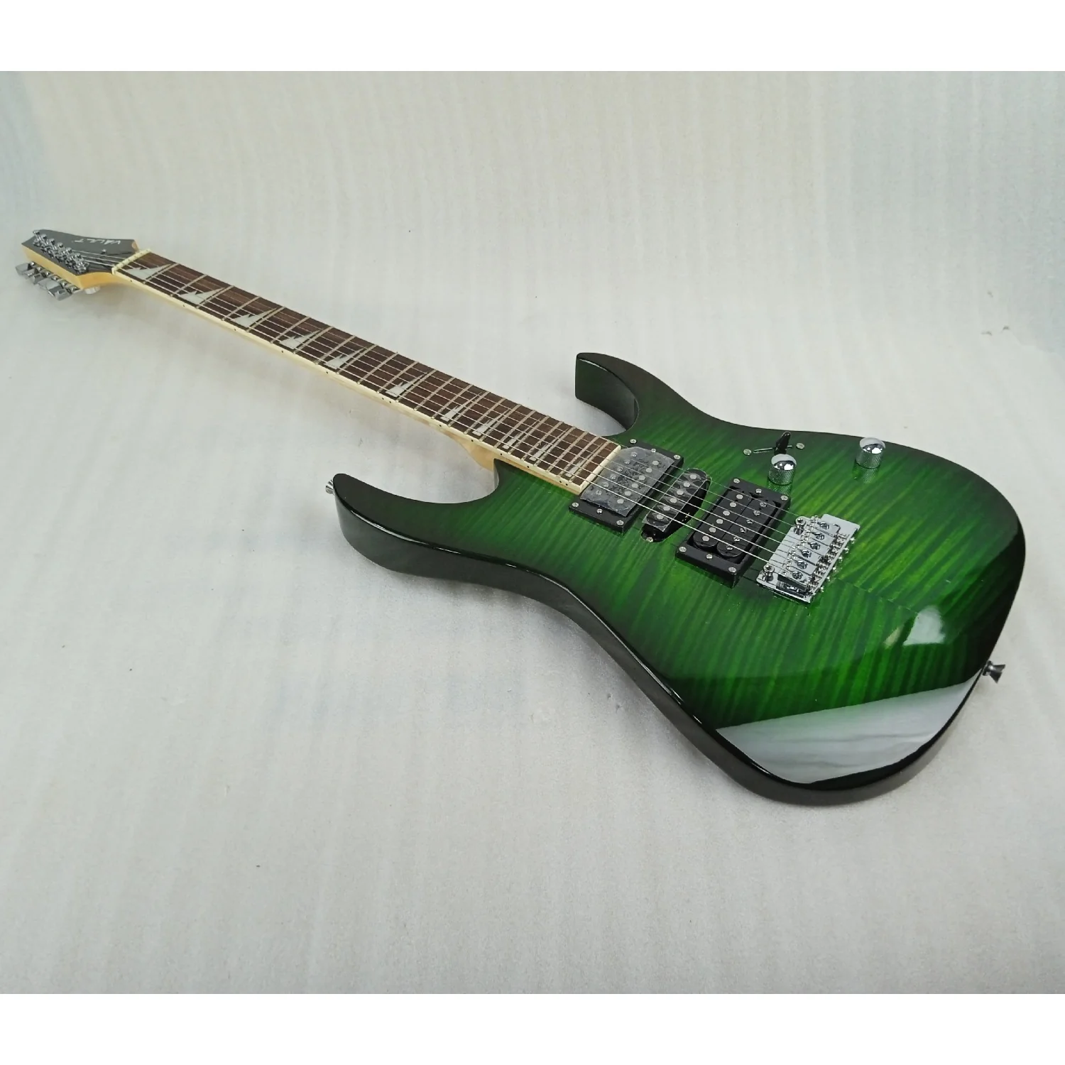 Vault RG1 Soloist Premium Electric Guitar - Transparent Green Burst - Open Box B Stock - Image 19