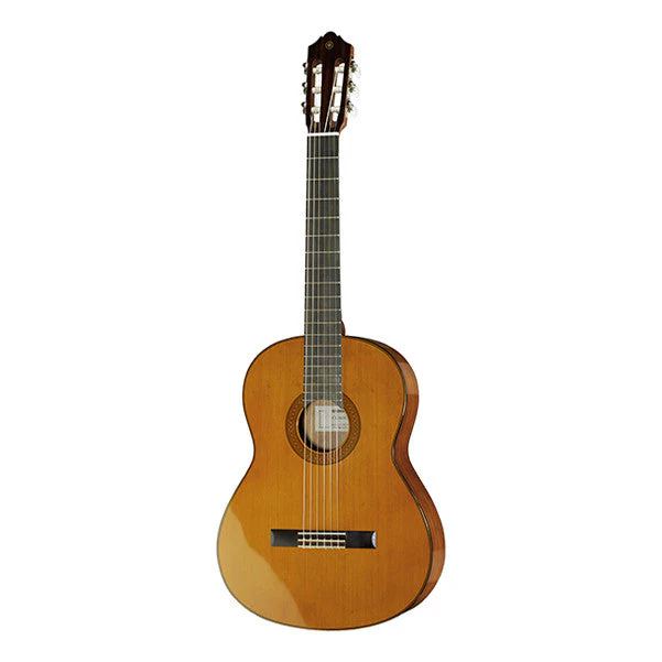 Yamaha CG142C Dreadnought Classical Guitar - Natural High Gloss