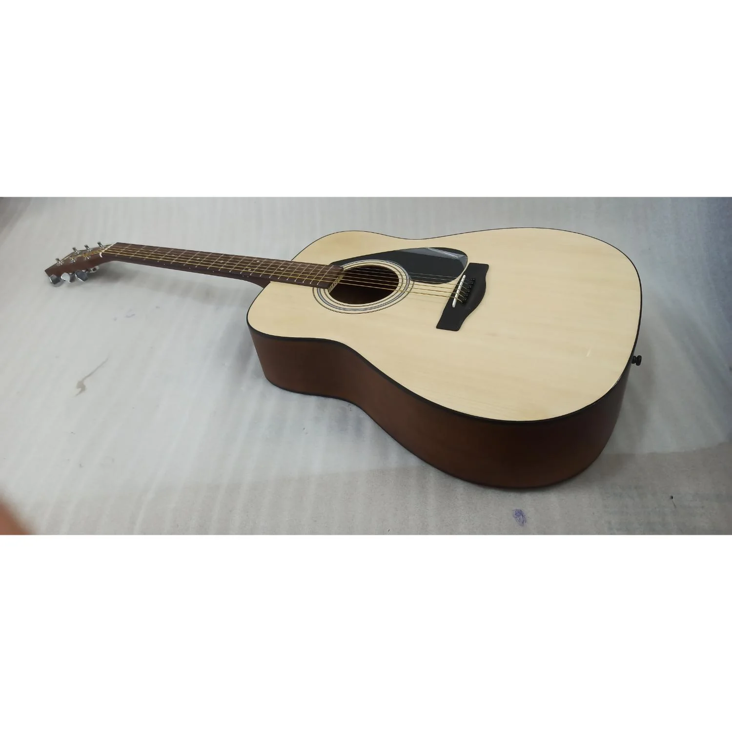 Yamaha F280 40 Inch Acoustic Guitar - Open Box B Stock - Image 14