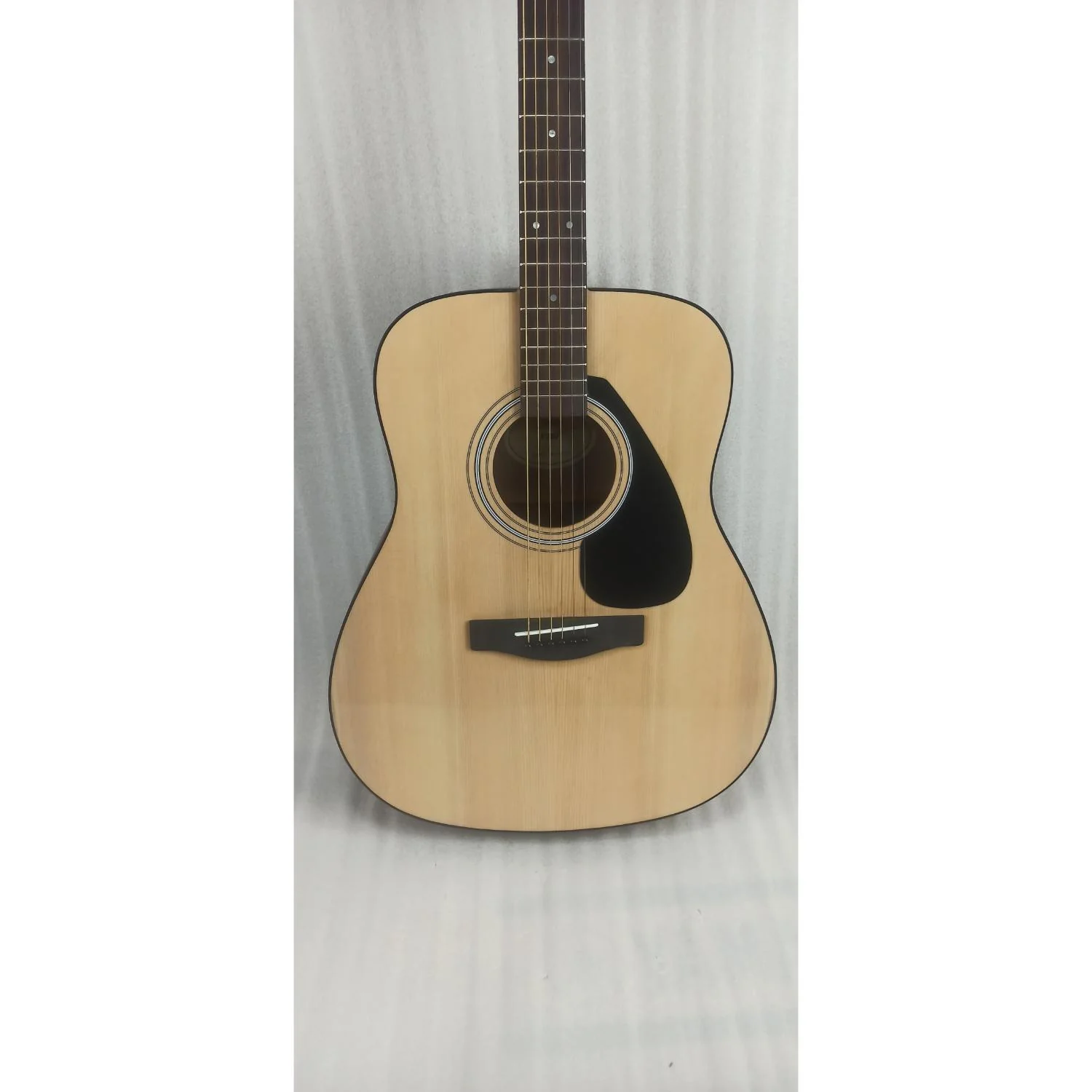 Yamaha F280 40 Inch Acoustic Guitar - Open Box B Stock - Image 4